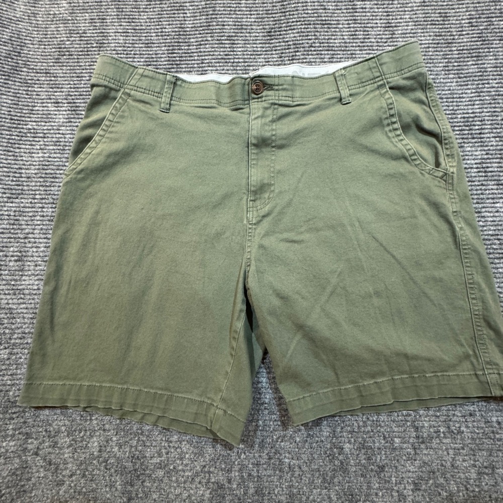 Denali Chino Shorts Men's 40 Olive Green Stretch‎ Cotton Outdoor Activewear
